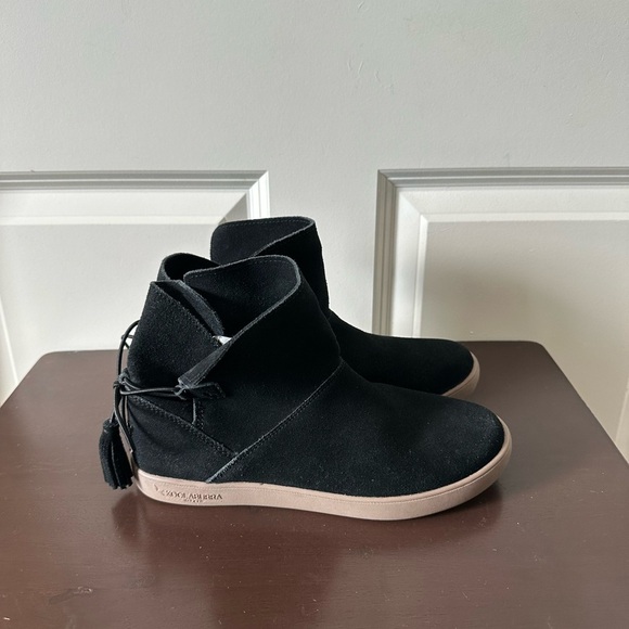 Koolaburra Shoes - UGG Koolaburra Skyller Suede Tassel Ankle Boots Black Women's Size US 7
